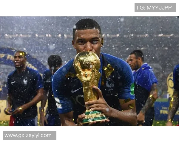 姆巴佩欧冠夜大放异彩赛后发言暗示未来去向已成定局